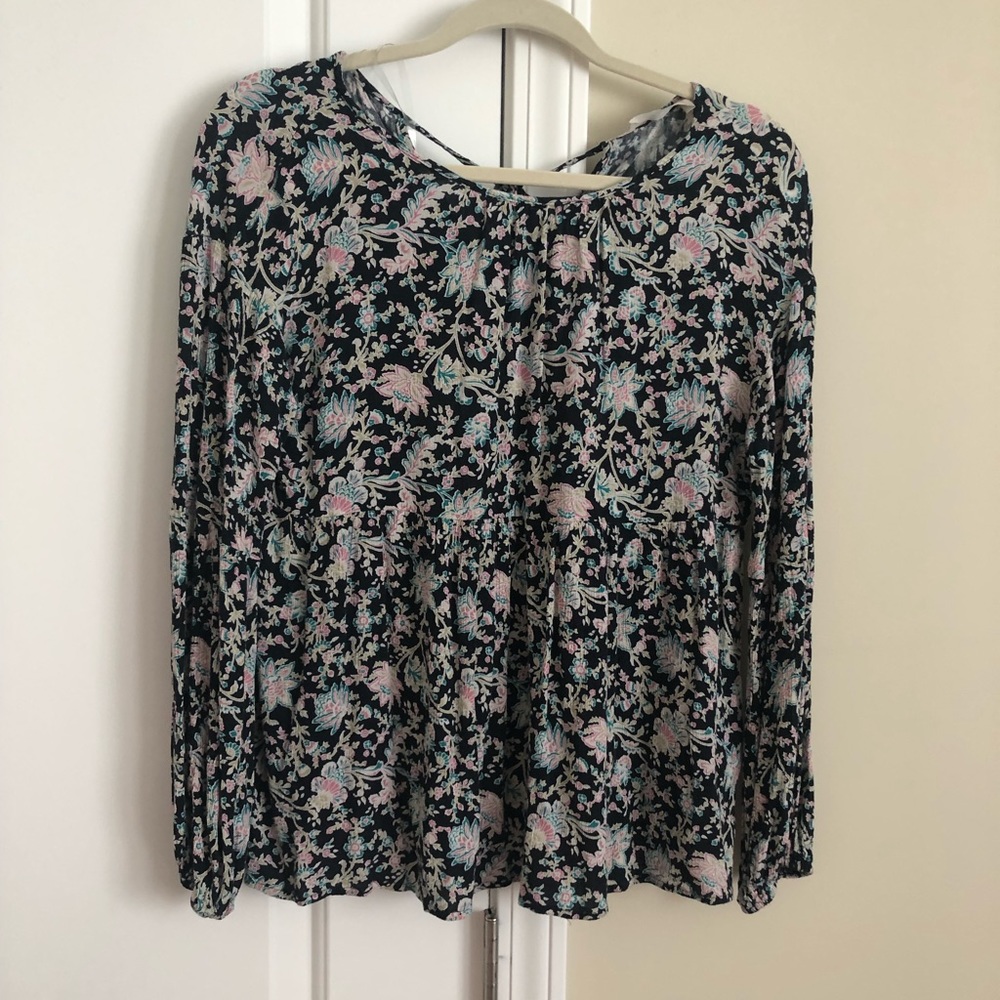 Altar’d state black floral print baby doll shirt